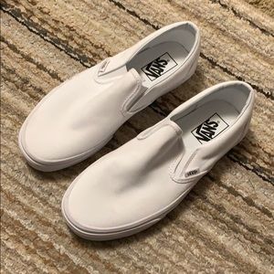 Vans slip on